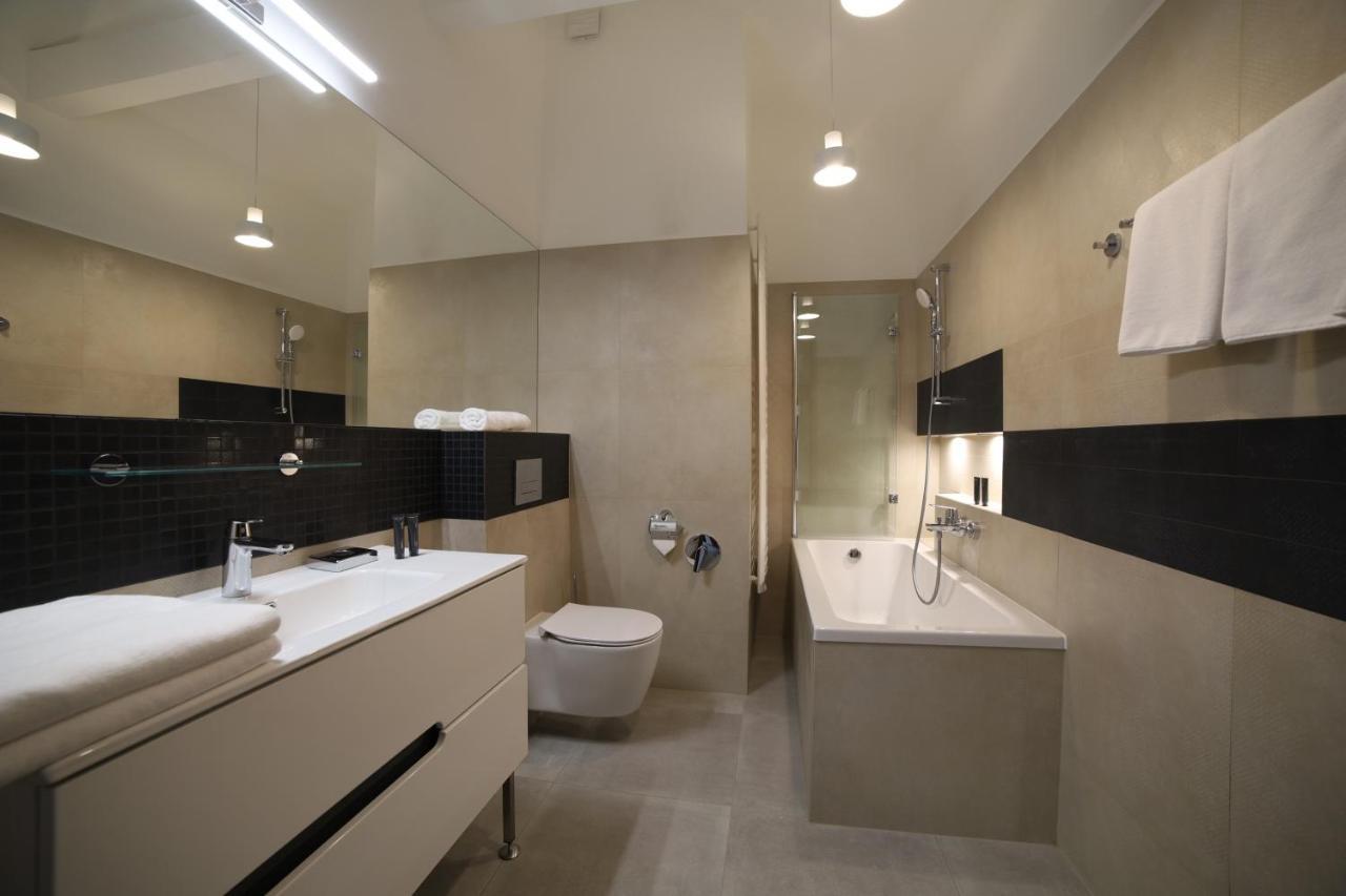 Aparthotel Portal House *