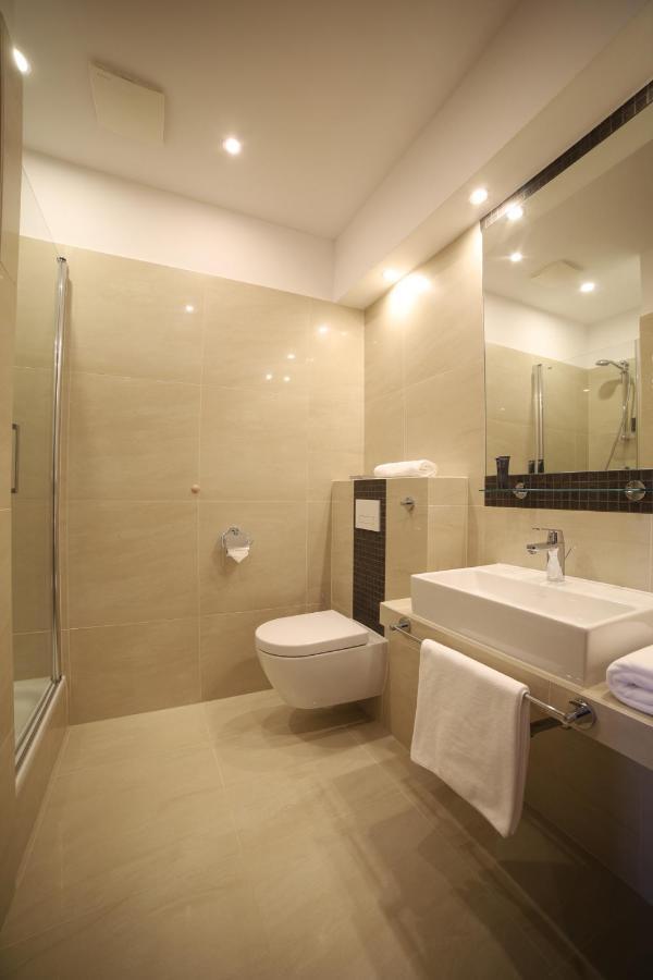 Portal House Aparthotel *